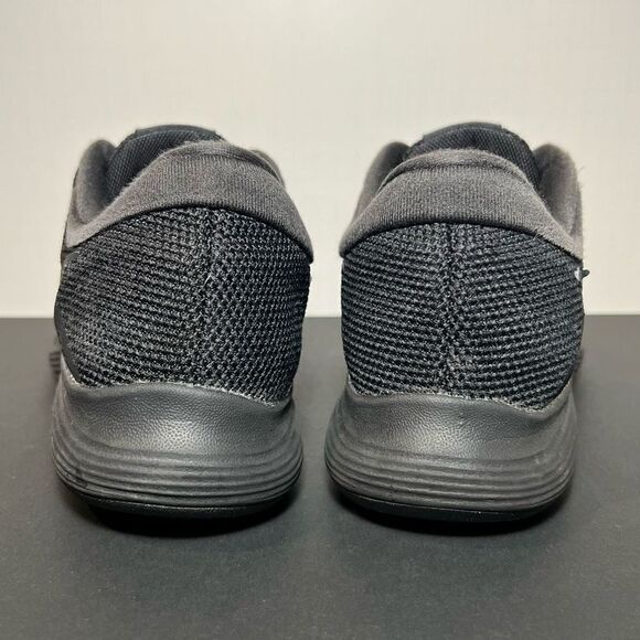 Womens NIKE Revolution 4 Triple Black Running Shoes / Size 10 - Picture 4 of 9